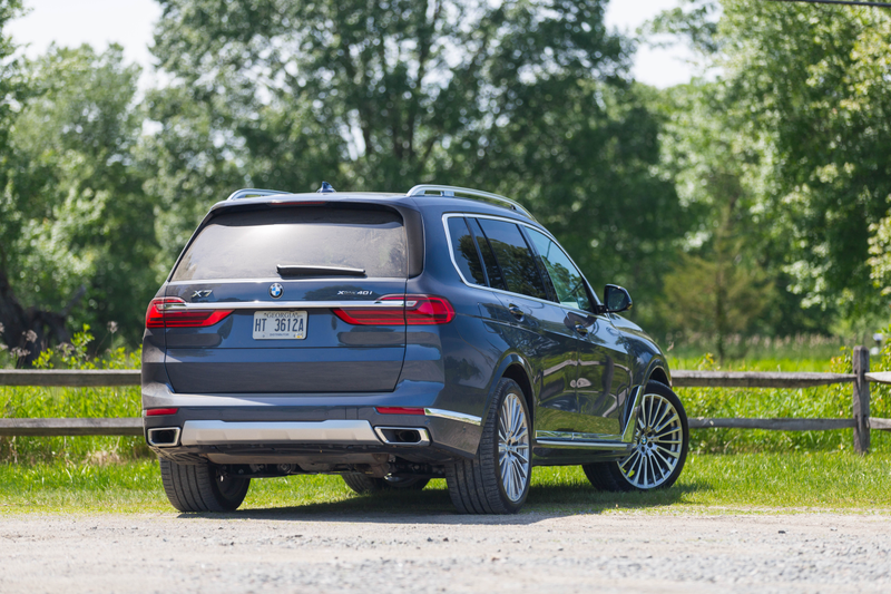 Illustration for article titled The 2019 BMW X7 Is Huge But So Great At High-Speed Cruising